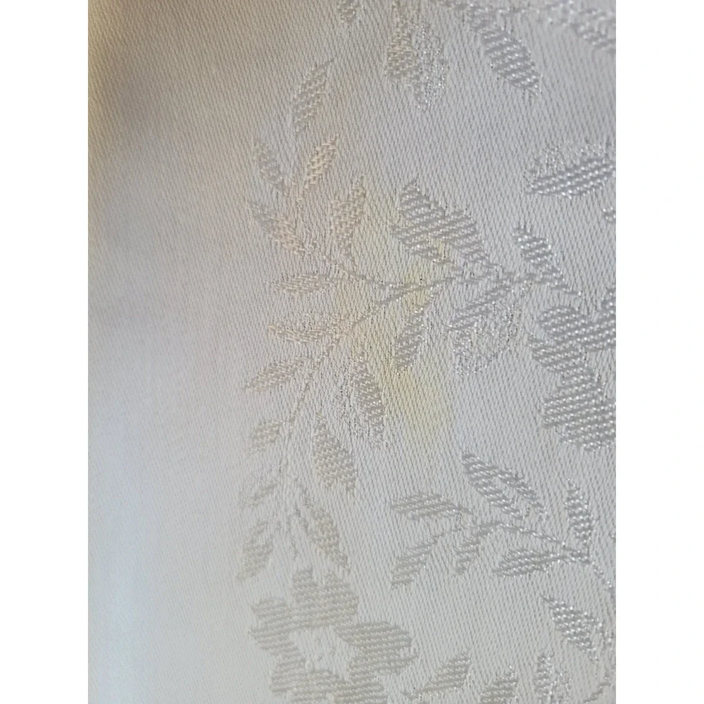 Vtg White‎ Floral Metallic Home Dining Tablecloth & Napkins 60